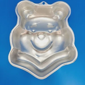 Wilton Disney Winnie The Pooh Cake Pan 2001 Aluminum #2105-3004 - Picture 1 of 9