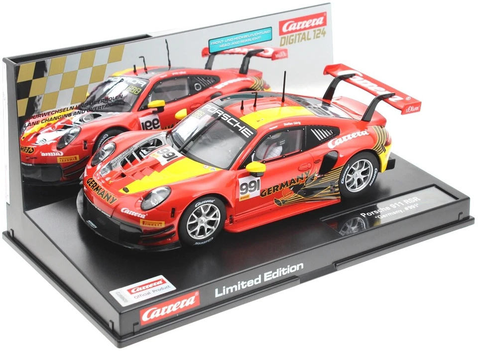 Carrera Digital 124 Porsche 911 RSR No.991 Modellauto (23903)