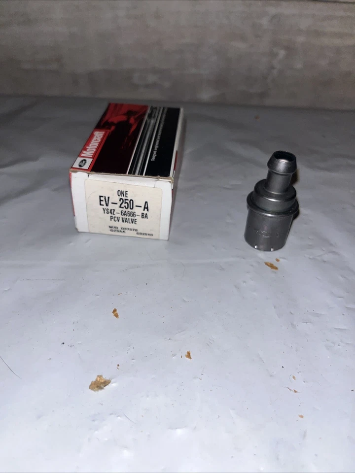 OEM NEW 2000-2011 Ford Focus Left Right Drum Disc Brakes Grease Cap YS4Z1248AA - Image 1 of 1