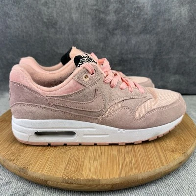 Tênis de basquete Nike Air Max feminino tamanho 6Y rosa tem um Nike Day - Imagem 1 de 4