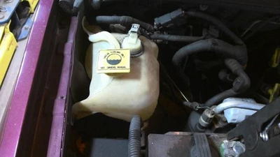 Coolant Reservoir With Coolant Level Sensor Fits 00-04 GRAND CHEROKEE 294361 - Image 1 of 4