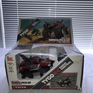 Vintage Tyco RC 4x4 Toyota Truck W/ Remote Nikko! 100% Complete! Clean! - Picture 1 of 8