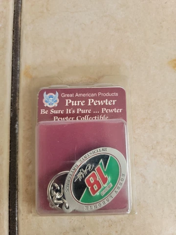 Bobby Labonte Nascar Racing #18  Keychain Cover