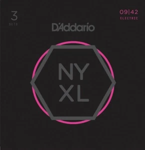 D'Addario NYXL0942-3P Super Light 9-42 Saiten für E-Gitarre (3er-Set) - Bild 1 von 1