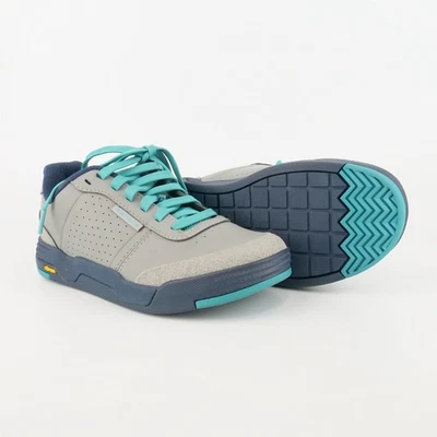 Zapatos Bontrager Flatline para mujer EE. UU. 5,5 UE 37 plataforma plana grava/verde azulado MTB  Foto 1 de 4