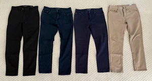 Lotto 4 jeans uomo Banana Republic Traveler slim dritti elasticizzati 29x30 30x30 - Foto 1 di 10