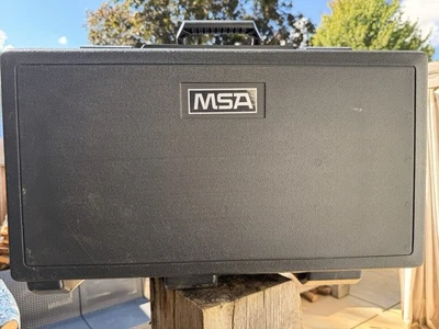 MSA PremAire Cadet Escape 3000 SCBA Supplied Air Respirator Full Face Mask - Image 1 of 4