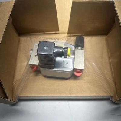 Swagelok VAF-M1-05S-1-1 Variable Area Flow Meter Metal Cone 3-30 - Image 1 of 4