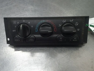 01 02 03 04 05 CHEVY VENTURE Calentador A/C Control Acrear Descongelación Foto 1 de 2