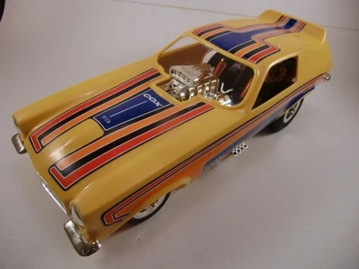 Carro de amarração a gasolina COX VEGA DRAGSTER .049. Totalmente restaurado. - Imagem 1 de 4