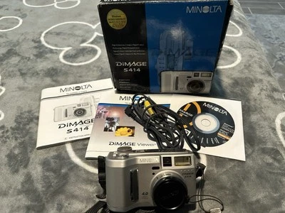 Konica Minolta DiMAGE S414 4.0MP Digital Camera - Silver - Pre-Owned - Powers ON - Image 1 of 4