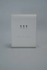 Netgear 85 Mbps Wall-Plugged Ethernet Adapter XET1001 - Picture 1 of 3