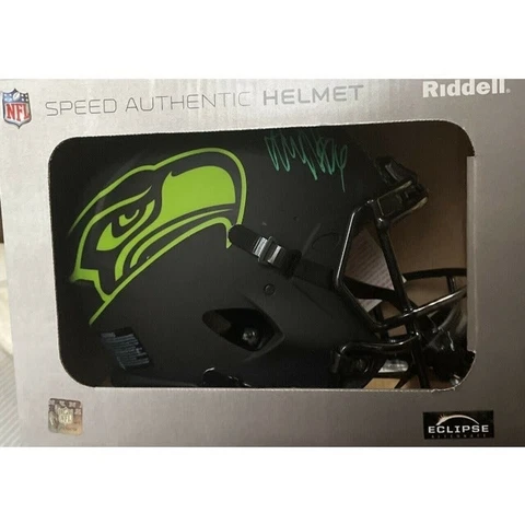 Marshawn Lynch Helmet COA ERROR Seattle Seahawks Signed Eclipse Alternate Cover