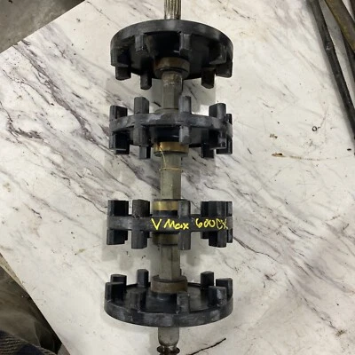 1995 YAMAHA VMAX Dx 600 Track shaft drivers 9 tooth good - Image 1 of 4