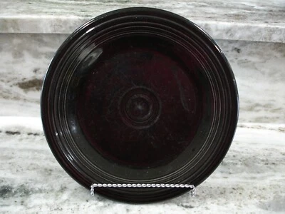 Plato de cena Fiesta Homer Laughlin genuino 10,5" colores: negro, blanco, prado Foto 1 de 4