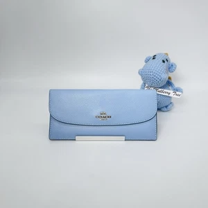 Cartera sin asas vintage Coach F52689 de cuero suave grano cruzado azul pálido nueva con etiquetas - Imagen 1 de 7