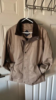 Roundtree & Yorke Men's Médium Outdoors Jacket Courdury Neck Coat  Brown - Image 1 of 4