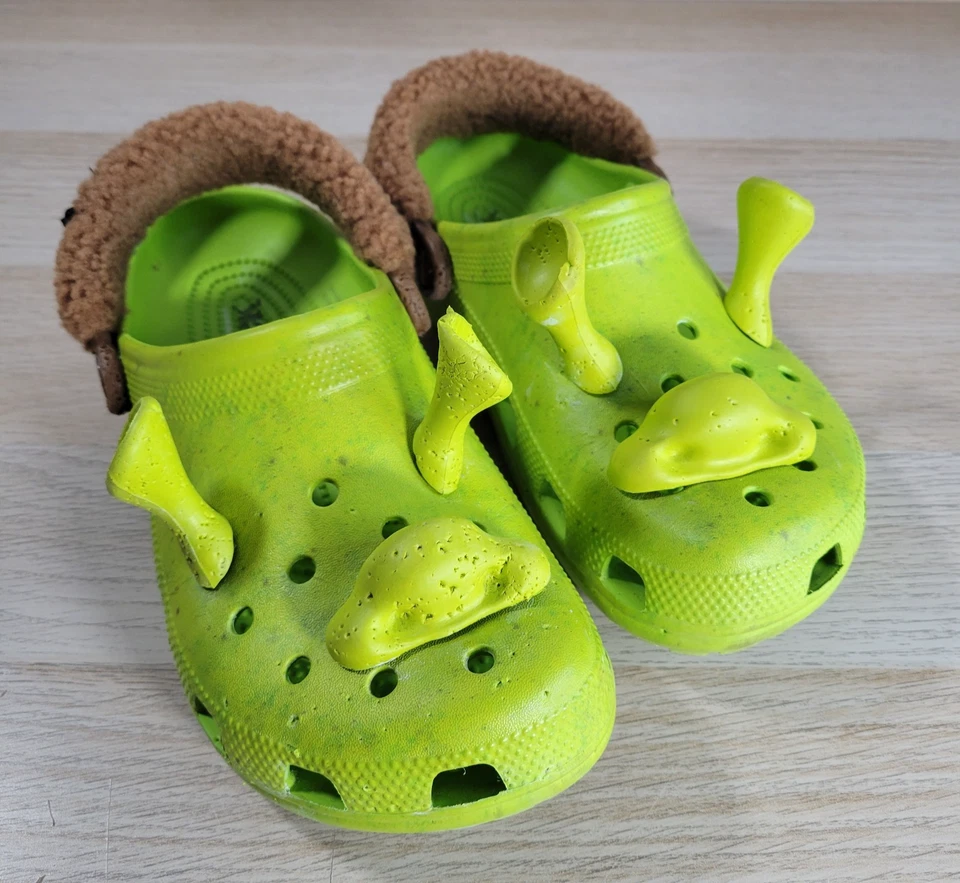 Shrek CROCS x DreamWorks Limited Classic Clog Womens Size 9 Green Slip On Shoe - Image 1 of 4