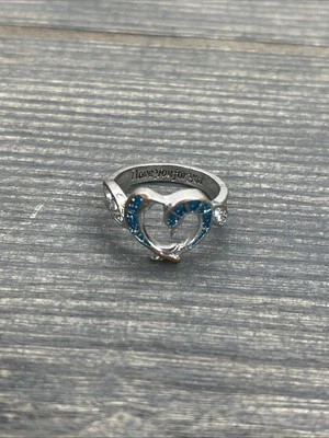 Anillo. plata con corazón de delfín y detalles de cristal azul. Grabado. Talla 7 Foto 1 de 4