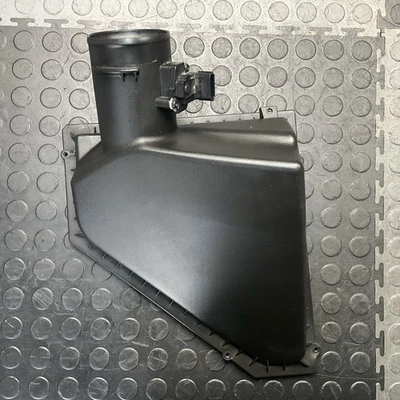 2013-2018 Cadillac ATS 3.6L motor limpador de ar filtro caixa tampa fabricante de equipamento original - Imagem 1 de 4