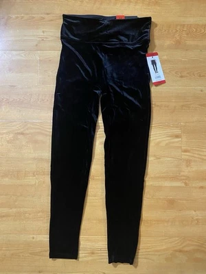 Andrew Marc Women's Velvet Leggings Black Size Medium NEW - Image 1 of 4