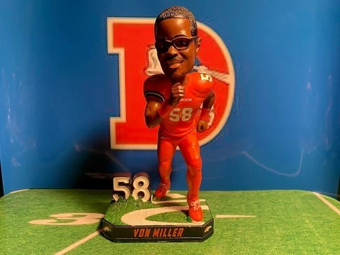 Von Miller #58 Denver Broncos FOCO COLOR-RUSH Bobblehead NIB #50 out 2017 Cover