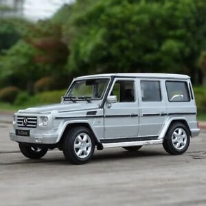 1:24 Mercedes-Benz G500 G-Class (2) Alloy Model Cars Rotation Toy Gifts For Kids
