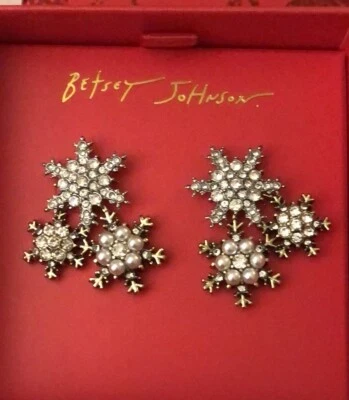 Brincos de cristal Betsey Johnson dois tons floco de neve cluster novo na caixa - Imagem 1 de 4