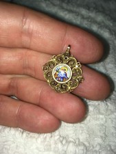 Around 1680 Italian gold pendant with enamel
