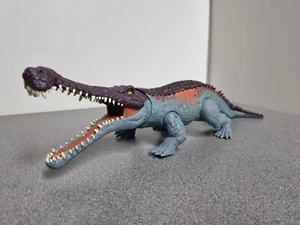 Jurassic World Massive Biters Sarosuchus Dinosaurier Mattel Schwanz aktiviert - Bild 1 von 7