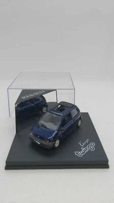 VITESSE RENAULT TWING KENZO COLOR BLU scala 1:43 - Immagine 1 di 3