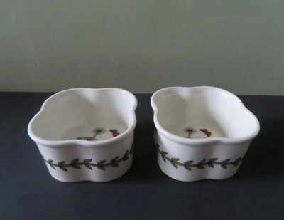 2 ramekins festoneados Portmeirion Botanic Garden - Bellis Perennis (margarita) Foto 1 de 4