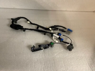 Chevrolet Silverado GMC Sierra 2019-2024 arnés de montaje alto con cámaras nuevo fabricante de equipos originales Foto 1 de 4