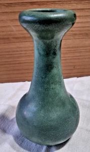 TECO KERAMIK VASE MATT GRÜN KUNSTHANDWERK 7-1/2 ZOLL - Bild 1 von 16