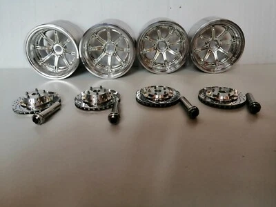 Ferrari F40 Testarossa 1 /8 Pocher CHROME DODGE CHARGER R/T 1/8 - Image 1 of 4