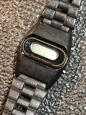 LCD digital Texas Instruments Series 550 vintage años 70 para piezas o reparación Foto 1 de 4