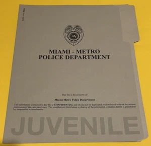 Dexter Michael C Hall Original Miami Metro Polizeiabteilung Jugend Requisite Aktenordner - Bild 1 von 2