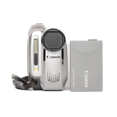 Canon DC22 DVD Camcorder - Silver - FULLY FUNCTIONAL - Image 1 of 4