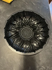 Nordic Ware Girasole Bundt Tortiera Stampo Fusione 10 Tazze Alluminio Cottura - Foto 1 di 4
