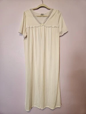 Camisón vintage crema Vanity Fair grande para mujer  Foto 1 de 4