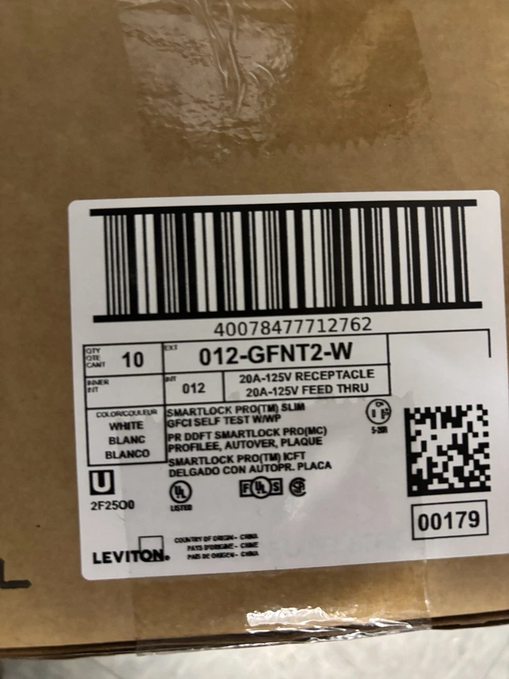 Box Of 10 Leviton GFNT2-W 20 Amp, 125 Volt SmartlockPro GFCI Receptacle White - Image 1 of 1