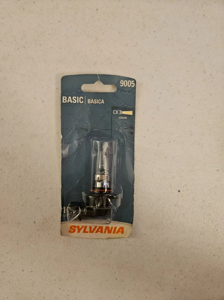 Основание лампы фары Sylvania 9005 - Изображение 1 из 1