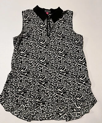 Blusa Vince Camuto feminina preta branca sem mangas buraco chave babado camisa M elegante - Imagem 1 de 4