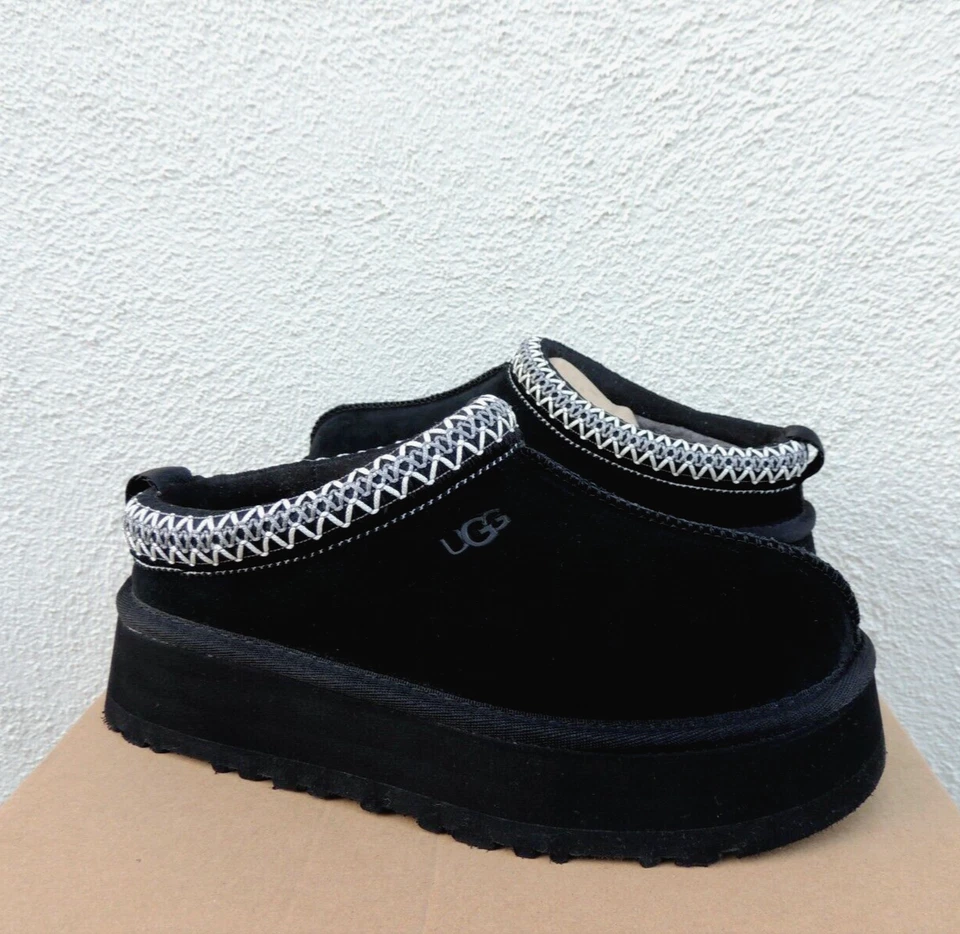 UGG Tazz Slip-On Slipper, Size 7 - Black