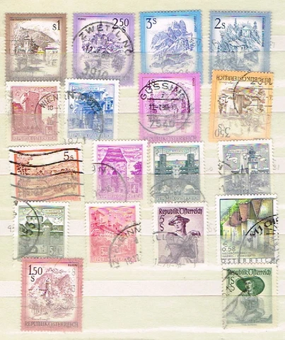18 Assorted Canceled Postage sTamps from Austria (13-182) Cover