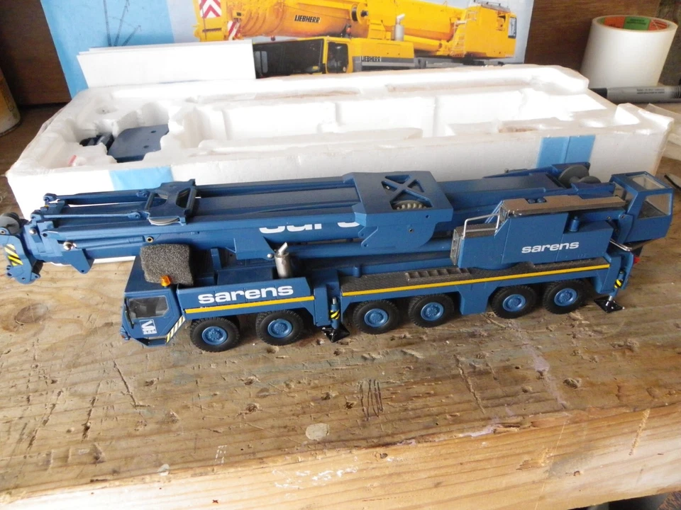 SARENS LIEBHERR LTM 1300    1/50 BOITE WSI  DRAKE   IMC  CONRAD - Photo 1/3