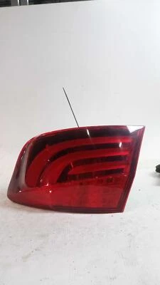 Conjunto de luz trasera derecha usada se adapta a: BMW 535I 2012 cuarto panel montado derecho G Foto 1 de 4