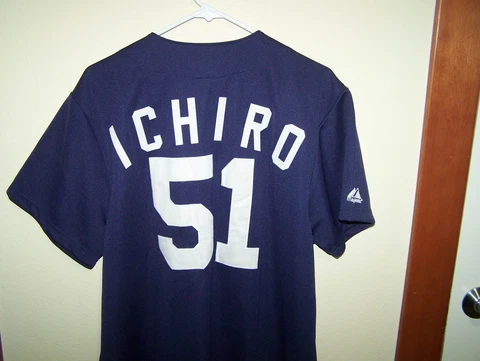 MAJESTIC Seattle Mariners Suzuki Ichiro #51 Jersey, Size L. Pre-owned Cover