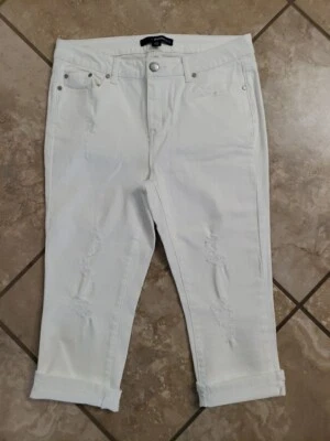Jeans capri jeans stretch branco 24/7 tamanho 12W em excelente estado usado - Imagem 1 de 4