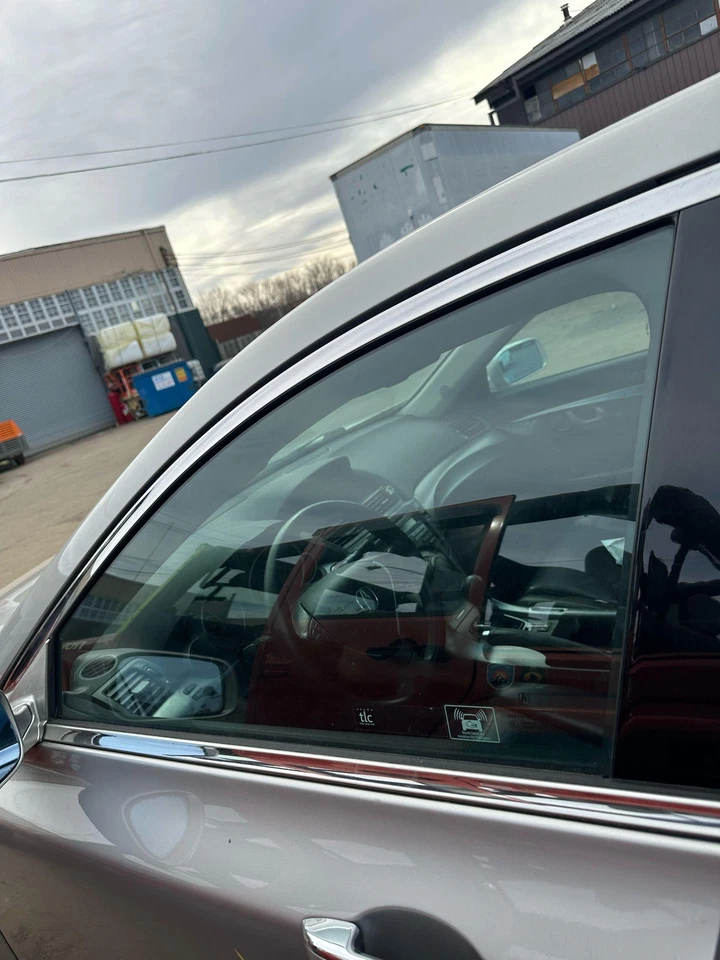 09 10 11 12 13 14 ACURA TL Front Door Glass/window Left - Image 1 of 1